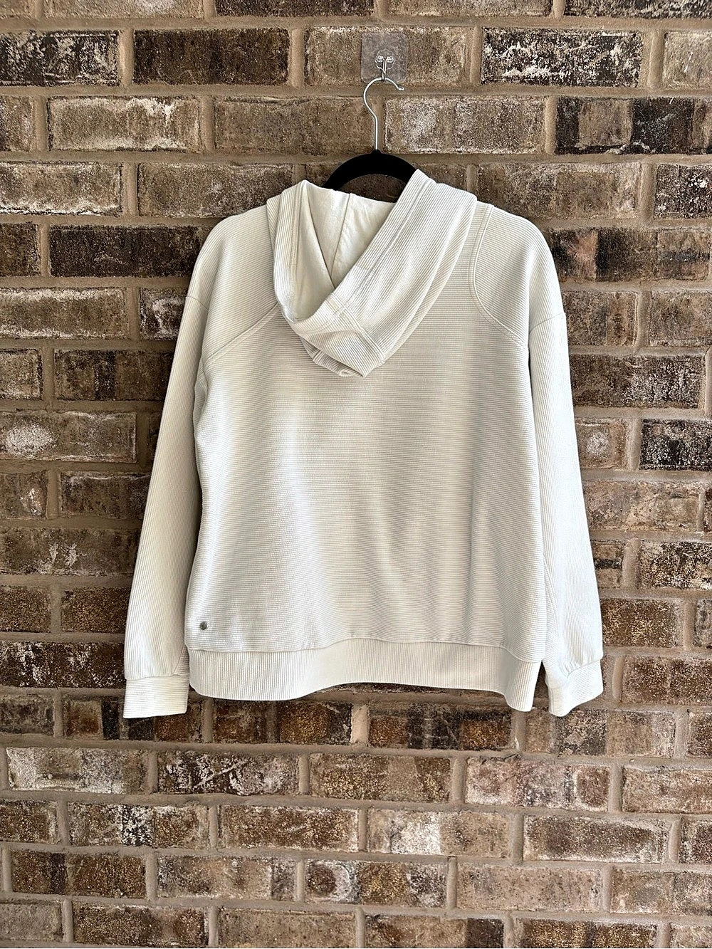 Zella Lightweight Hoodie with pockets